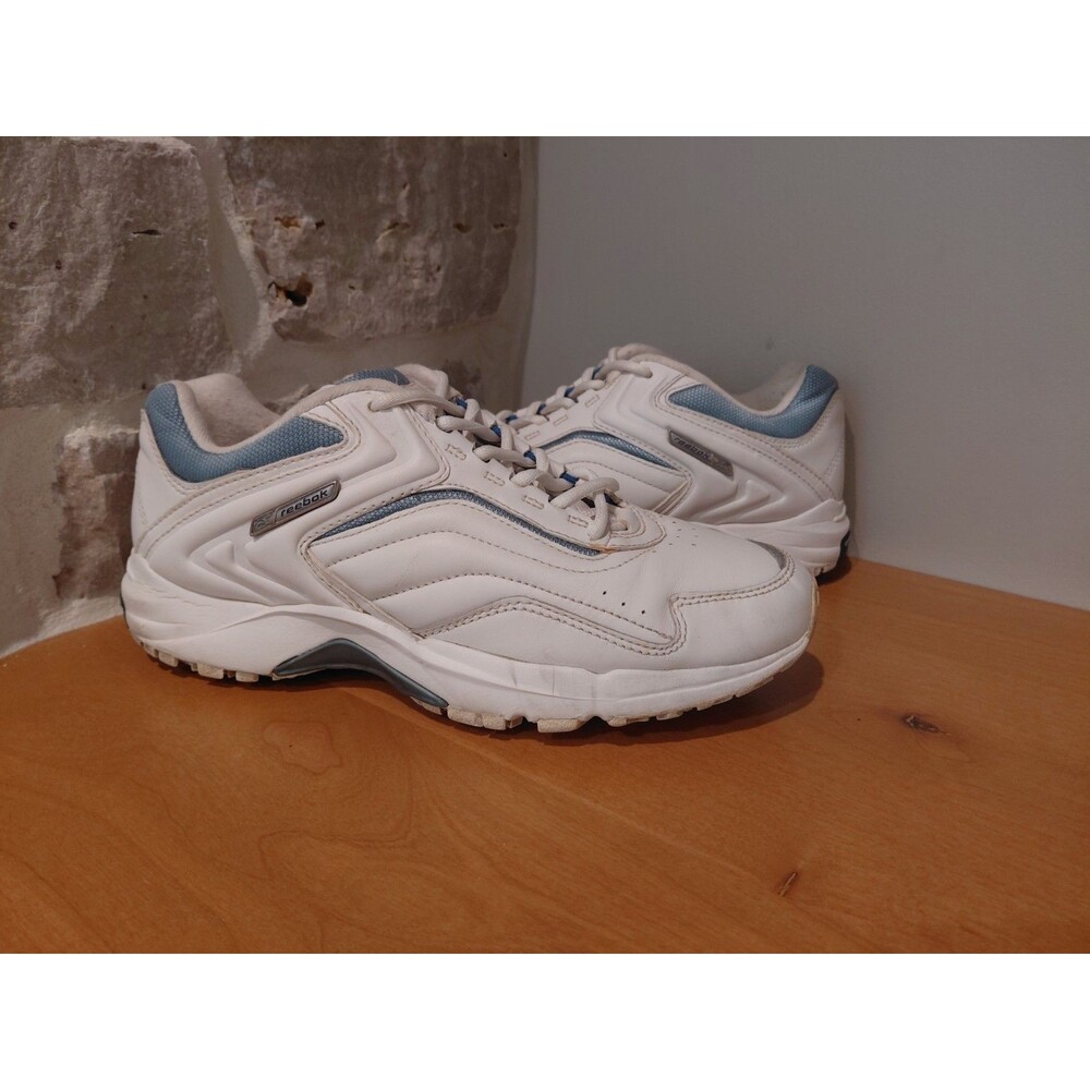 Reebok DMX Max White And Light Blue (Womens Size 8)